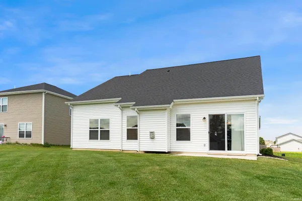 $334,890 | 3615 Victoria Lakes Court, New Haven, IN 46774