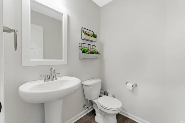 $332,825 | 3615 Victoria Lakes Court, New Haven, IN 46774