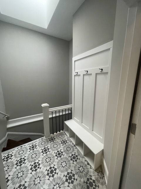 6607 South Ingleside Avenue Chicago, IL 60637 - Photo 11 of 28 a view of a bedroom with wooden floor and white walls
