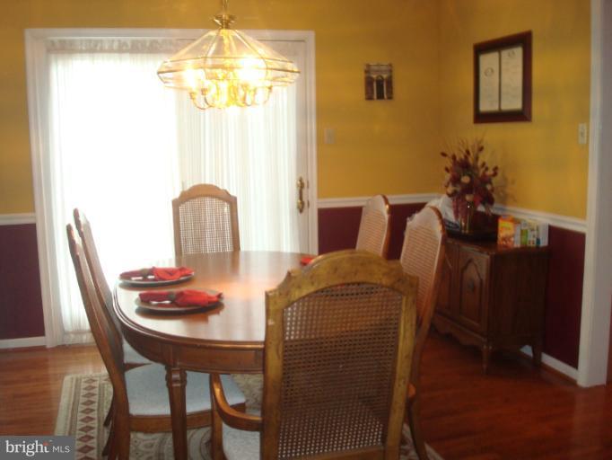 1098 Long Valley Road Westminster, MD 21158 - Photo 21 of 29 Dining Room