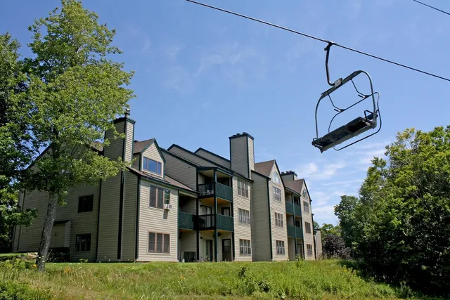 $695,000 | 81 White Loop, Unit F102, Ludlow, VT 05149