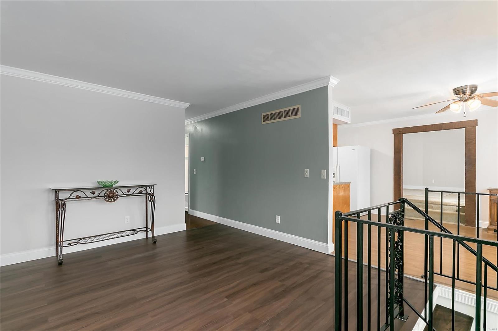 3815 Fee Fee Road Bridgeton, MO 63044 - Photo 4 of 32 Gallery Image 4