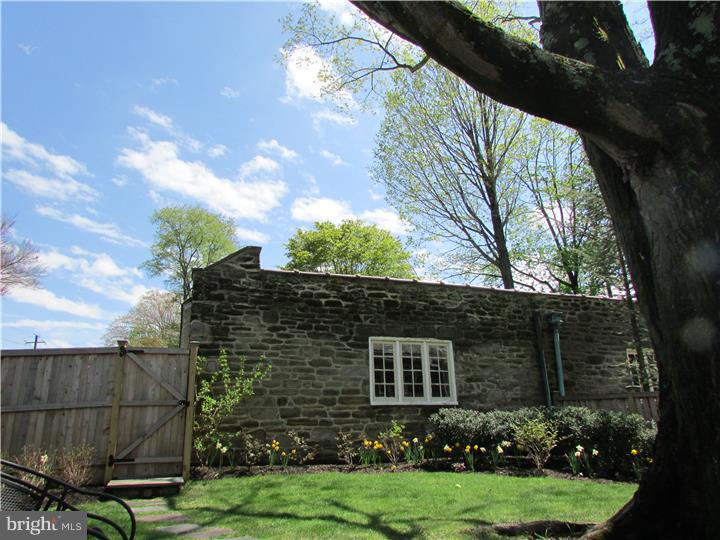2 West Hampton Road Philadelphia, PA 19118 - Photo 24 of 25 Gallery Image 24