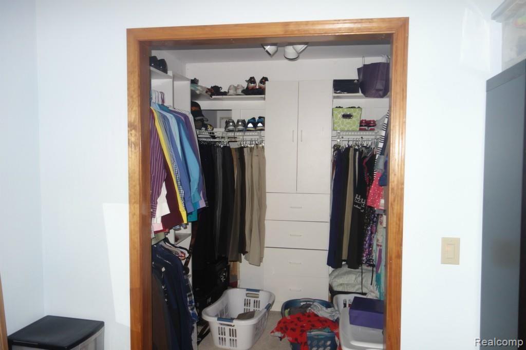 15200 Haggerty Road Belleville, MI 48111 - Photo 47 of 99 DSC04101.jpg