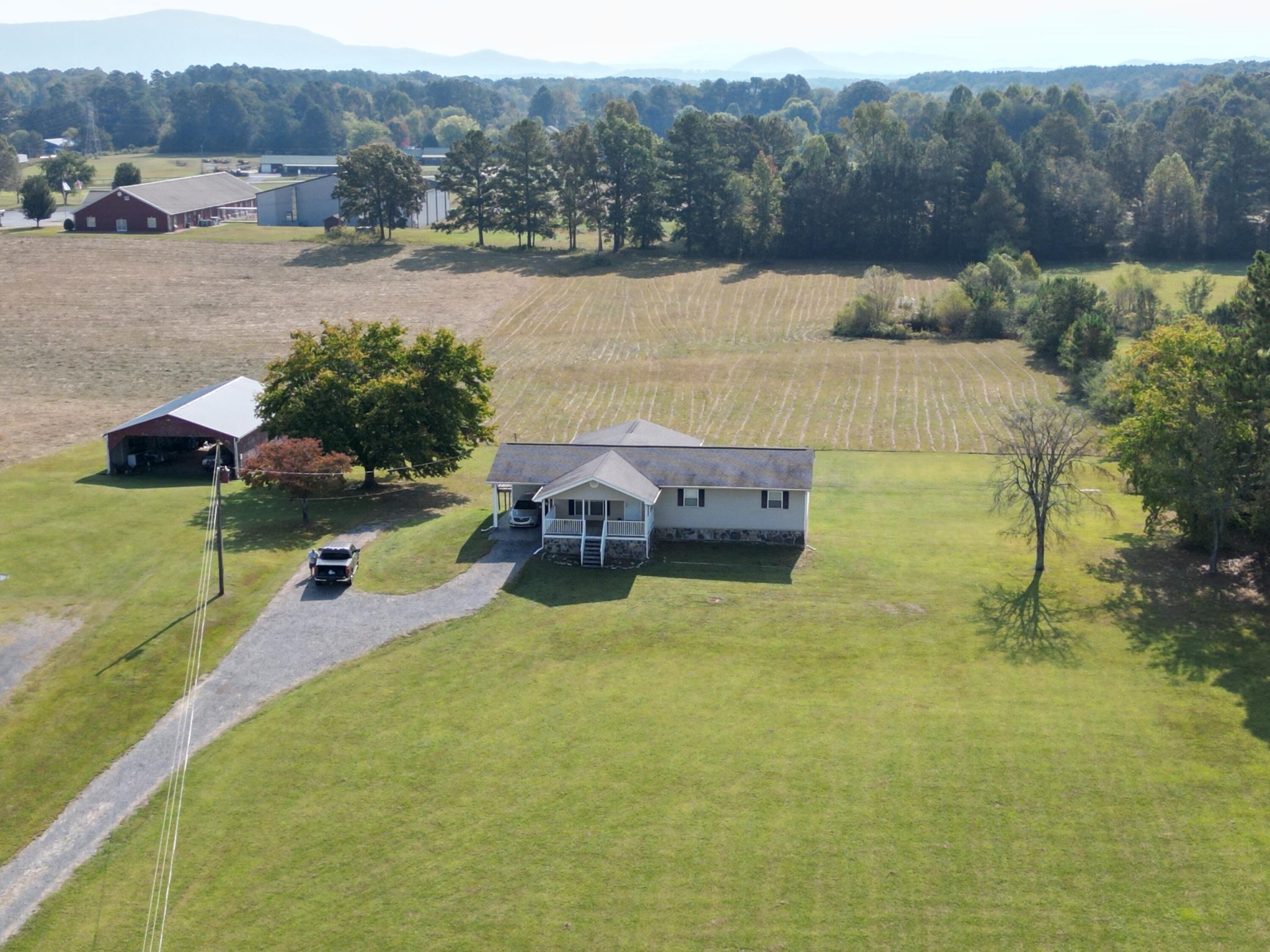 197 Old Kinser Road Southeast Cleveland, TN 37323 - Photo 2 of 33 Gallery Image 2
