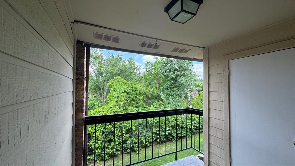 12484 Abrams Road, Unit 2121 Dallas, TX 75243 - Photo 24 of 27 a view of a porch
