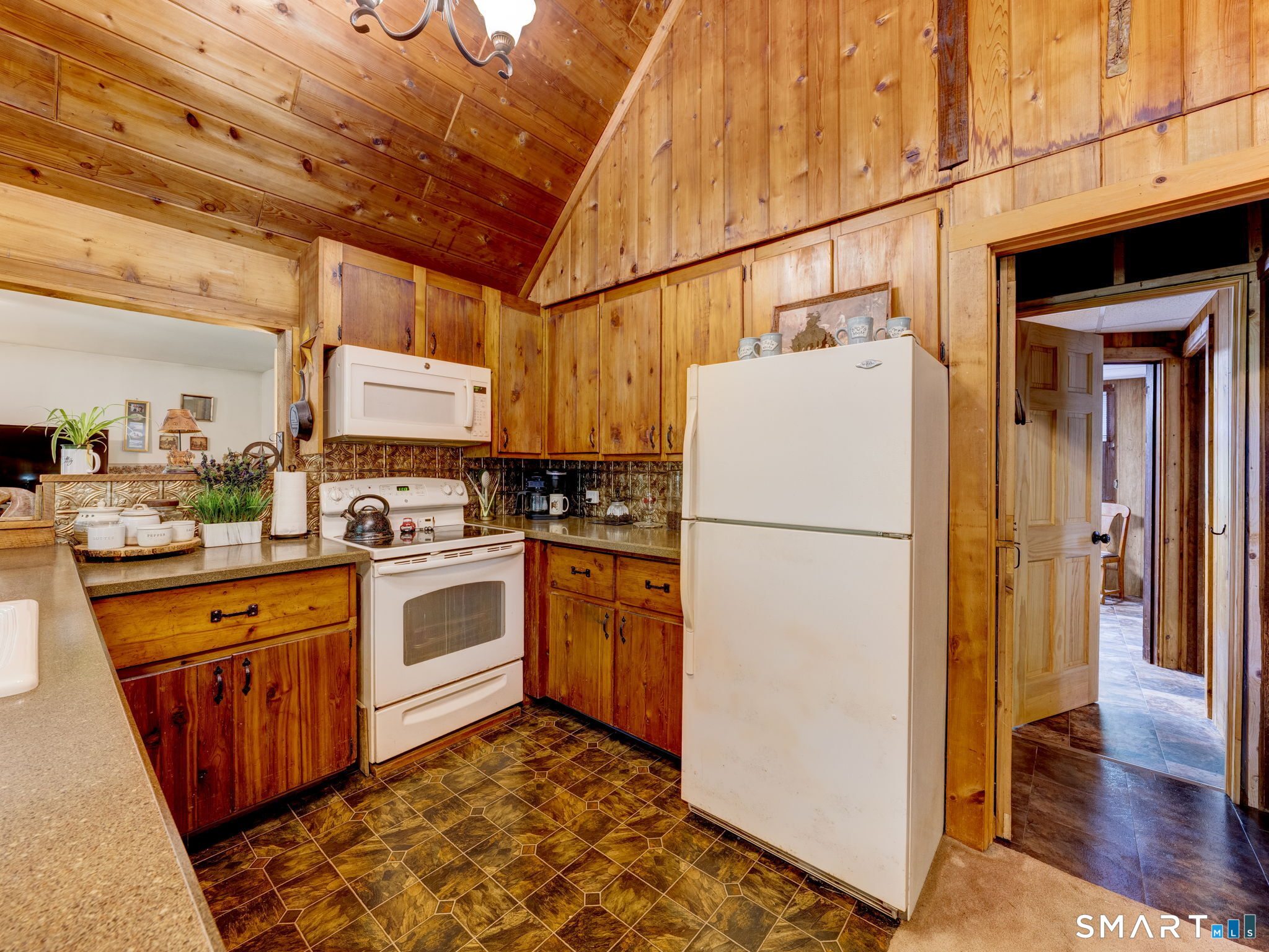81 West Morris Road Washington, CT 06794 - Photo 14 of 35 Gallery Image 14