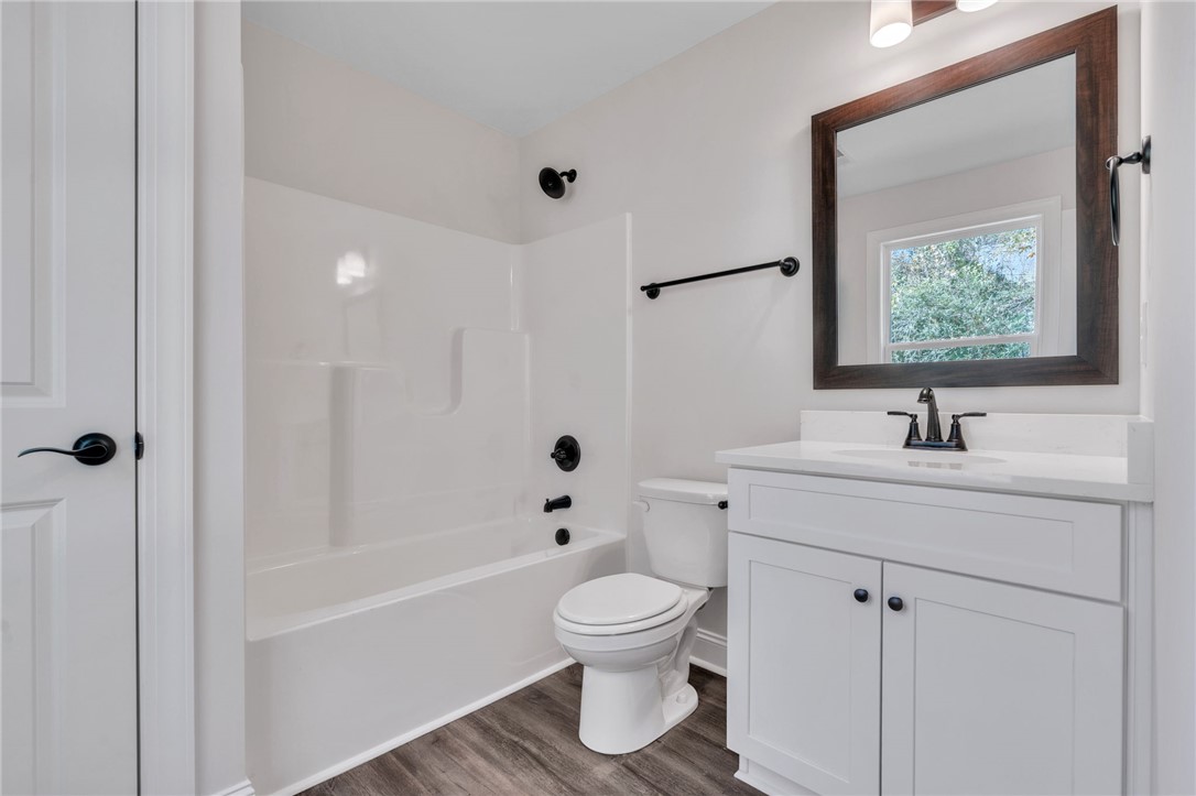 108 Oak Street Belton, SC 29627 - Photo 13 of 31