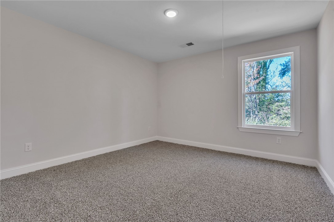 108 Oak Street Belton, SC 29627 - Photo 15 of 31