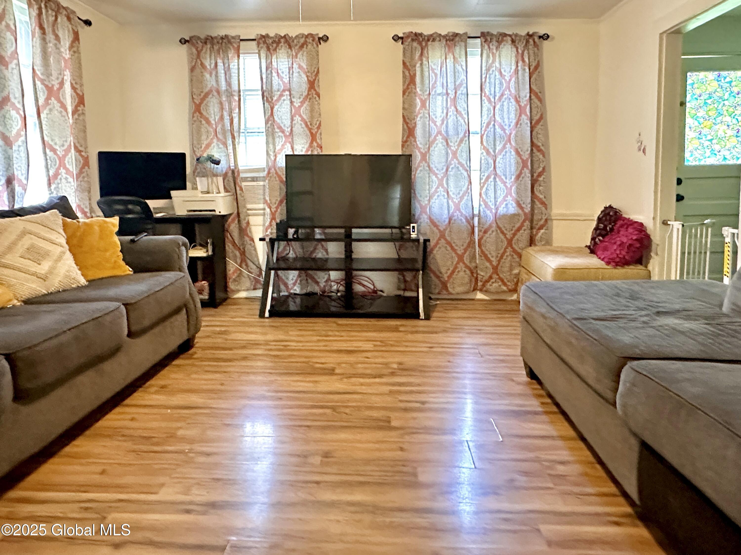 105 Cauterskill Avenue Catskill, NY 12414 - Photo 11 of 18 Photo Sep 22 2024, 2 01 18 PM