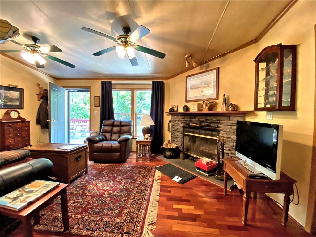 488 Sun Valley Road Boswell, PA 15531 - Photo 4 of 33 Gallery Image 4