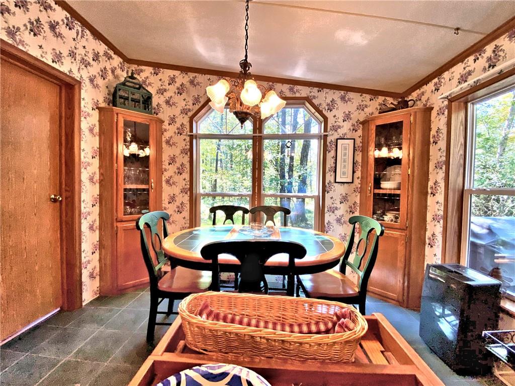 488 Sun Valley Road Boswell, PA 15531 - Photo 6 of 33 Gallery Image 6
