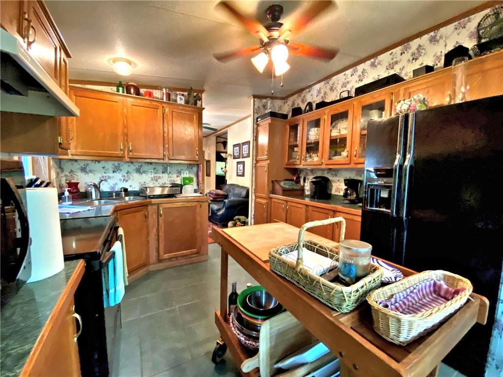 488 Sun Valley Road Boswell, PA 15531 - Photo 8 of 33 Gallery Image 8