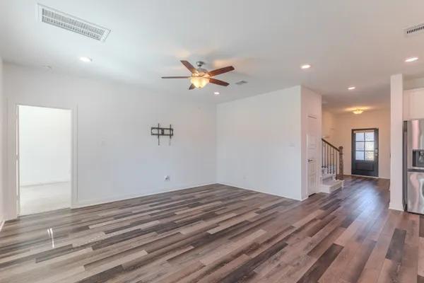 $3,550 | 17116 Coneflower Place, Conroe, TX 77385