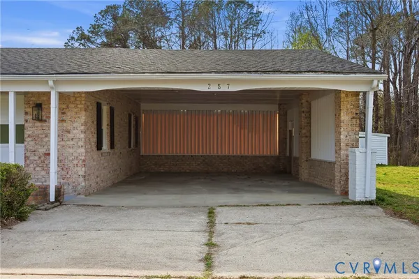 $299,000 | 287 Taylor Lane, Tappahannock, VA 22560