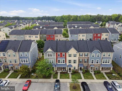 $420,000 | 621 Ravenwood Drive, Glen Burnie, MD 21060