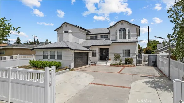 a view of a house with a patio