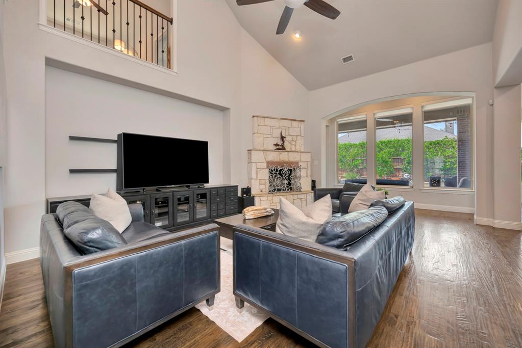 944 Highpoint Way Roanoke, TX 76262 - Photo 3 of 32 Soaring ceilings