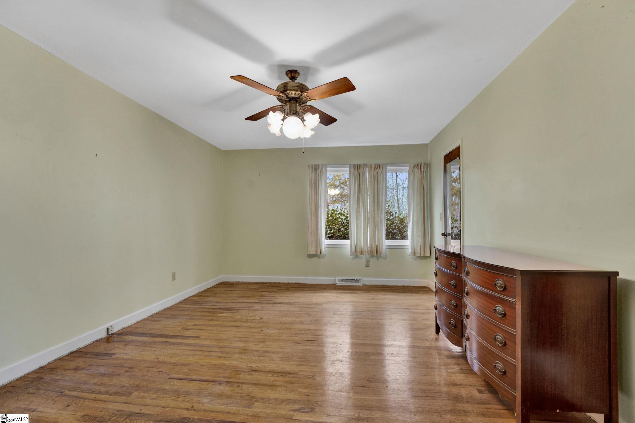1111 Southern Acres Anderson, SC 29625 - Photo 11 of 36 Gallery Image 11