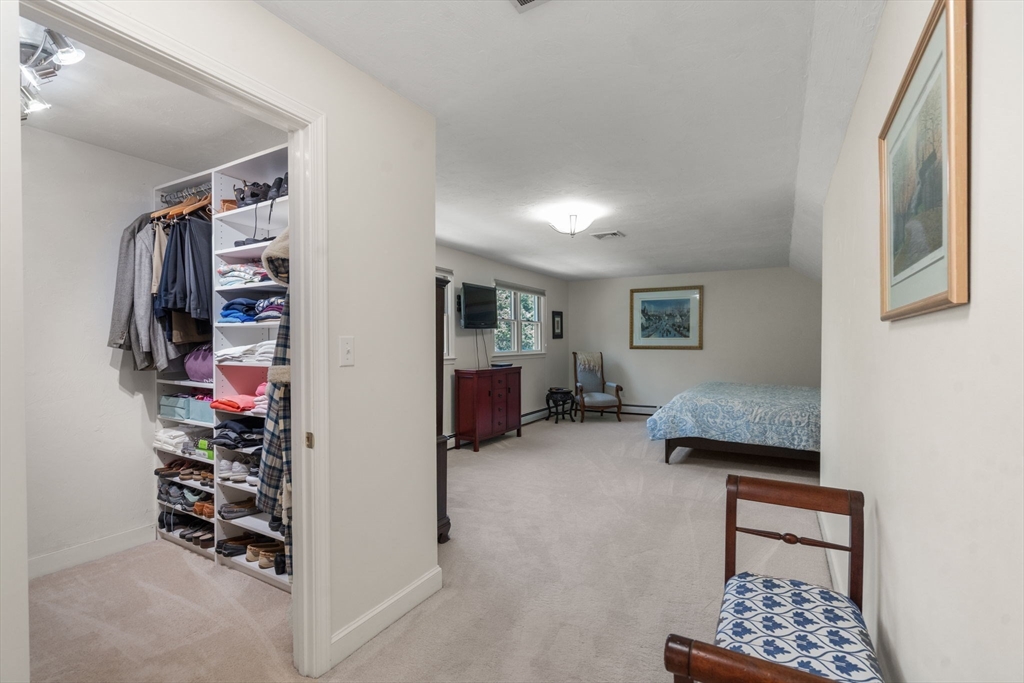 8 Ringbolt Road Hingham, MA 02043 - Photo 24 of 40
