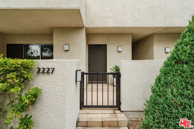 a view of a front door of the house