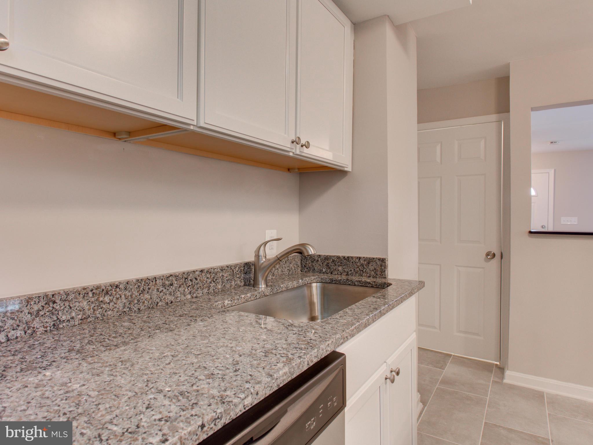 5133 Sheriff Road Northeast Washington, DC 20019 - Photo 15 of 30 Kitchen