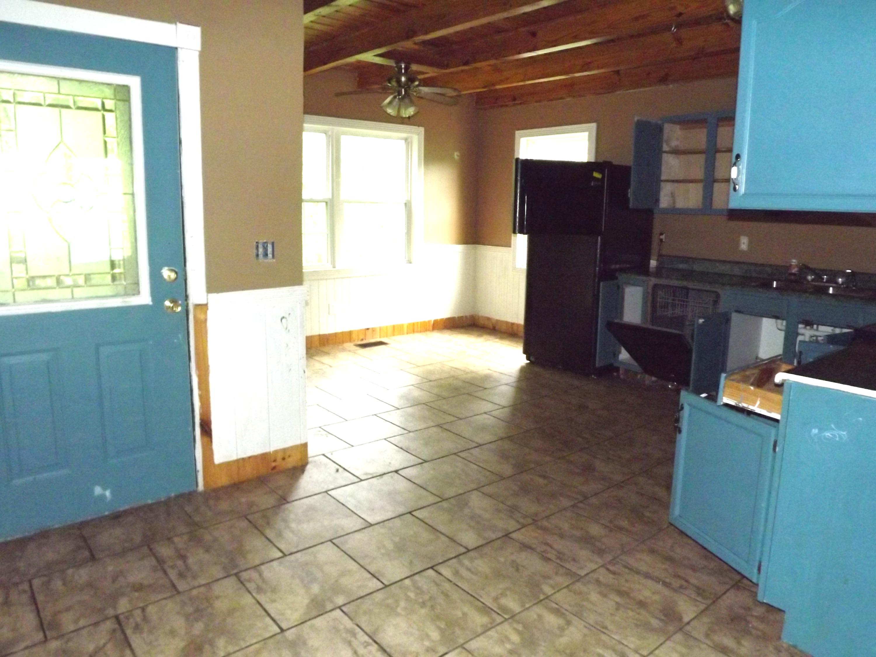 151 Ped Road Winfield, TN 37892 - Photo 6 of 19 DSCF1182