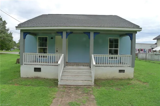 $235,000 | 816 Olympia Street, Lexington, NC 27295