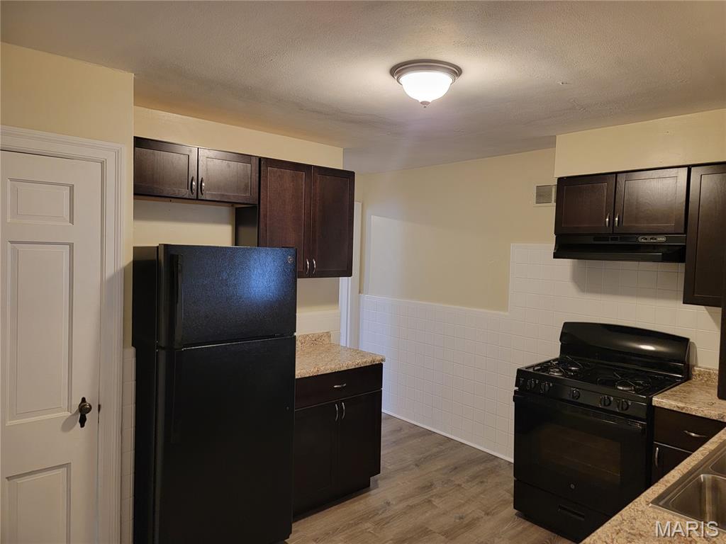 828 Airport Road St. Louis, MO 63135 - Photo 11 of 24