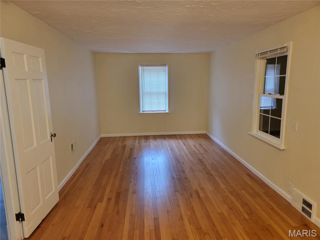 828 Airport Road St. Louis, MO 63135 - Photo 9 of 24