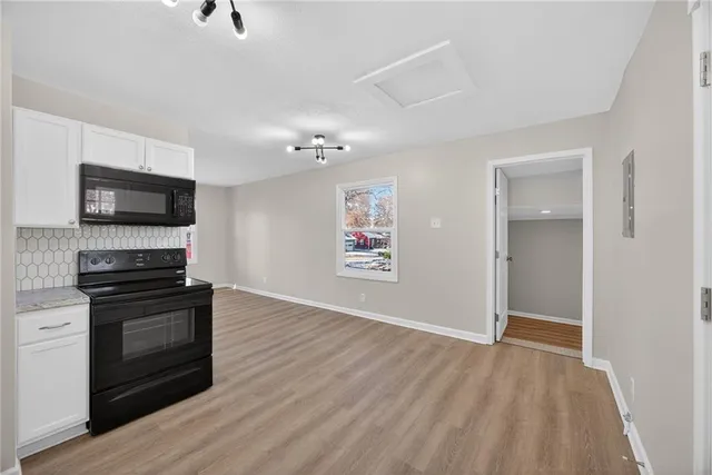 $200,000 | 2643 South 30th Street, Kansas City, KS 66106