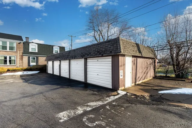 $160,000 | 61 Henel Avenue, Unit 7, Amherst, NY 14226