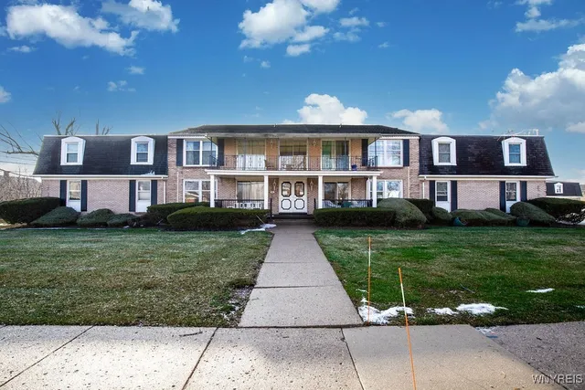 $160,000 | 61 Henel Avenue, Unit 7, Amherst, NY 14226