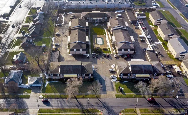 $160,000 | 61 Henel Avenue, Unit 7, Amherst, NY 14226