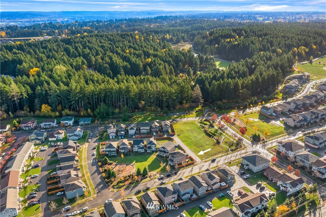 4738 Court R Tacoma, WA 98404 - Photo 31 of 32 a view of a city with mountains in the background