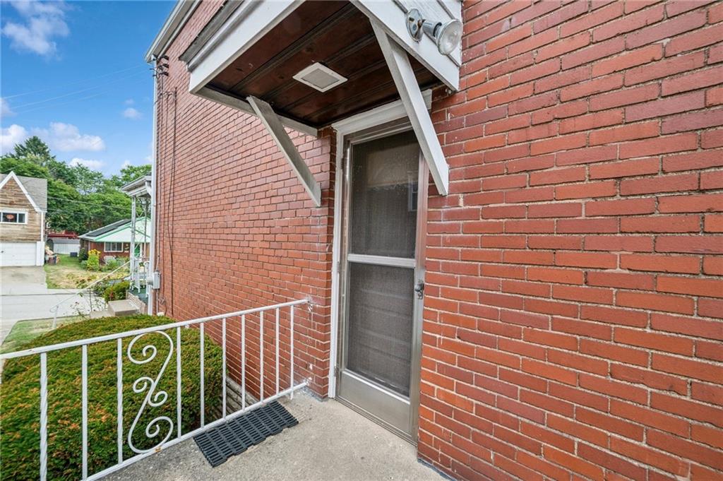 4269 Glen Lytle Road Pittsburgh, PA 15217 - Photo 29 of 32 Gallery Image 29