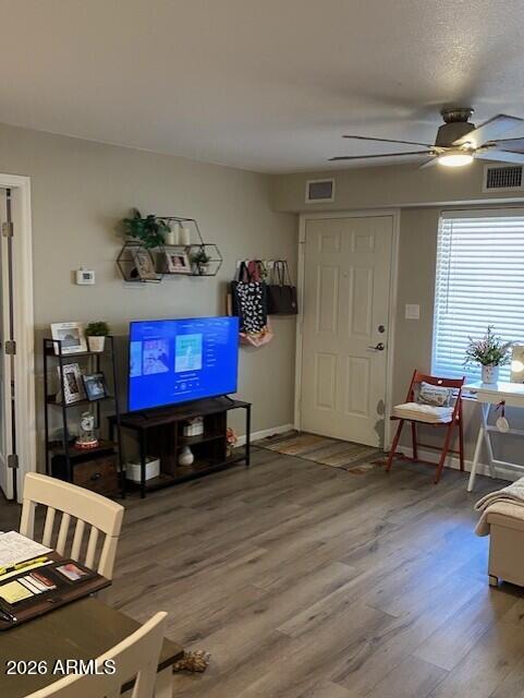 1440 North Idaho Road, Unit 2101 Apache Junction, AZ 85119 - Photo 6 of 23 1440 N Idaho #2101 Livingroom Pic 4