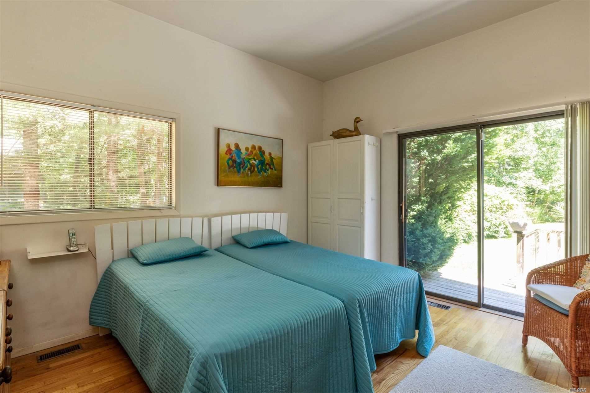 222 Buckskill Road East Hampton, NY 11937 - Photo 7 of 12