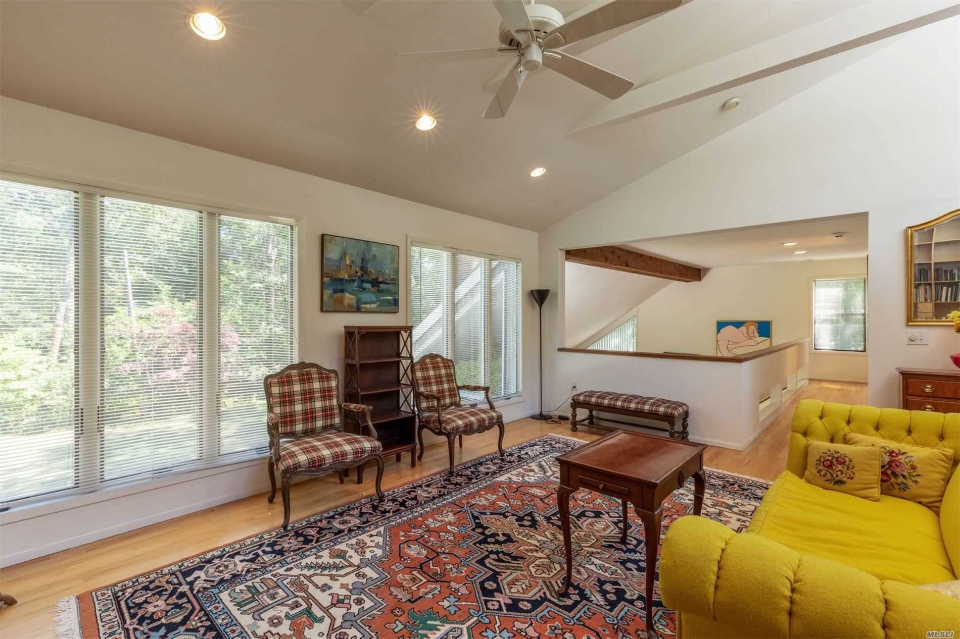 222 Buckskill Road East Hampton, NY 11937 - Photo 10 of 12