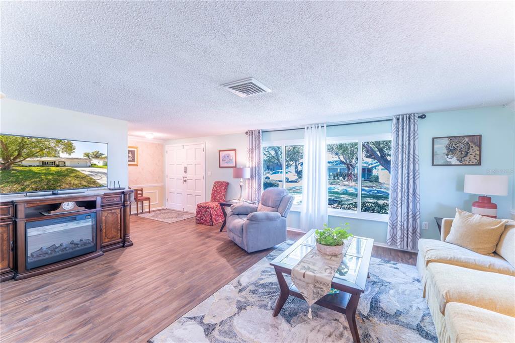 8210 Valley Stream Lane Hudson, FL 34667 - Photo 7 of 39