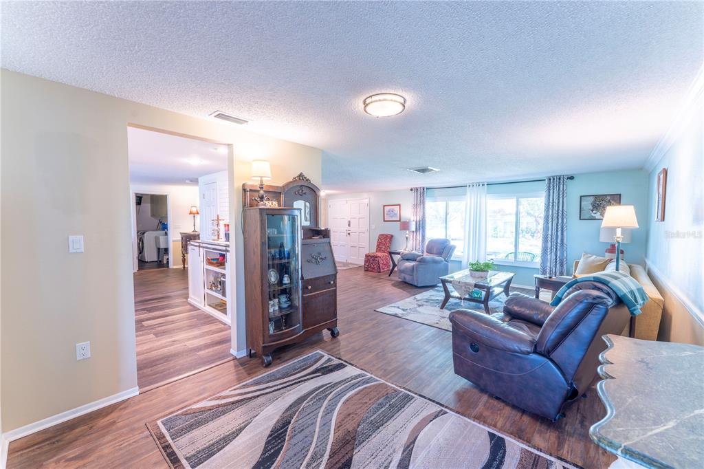 8210 Valley Stream Lane Hudson, FL 34667 - Photo 8 of 39