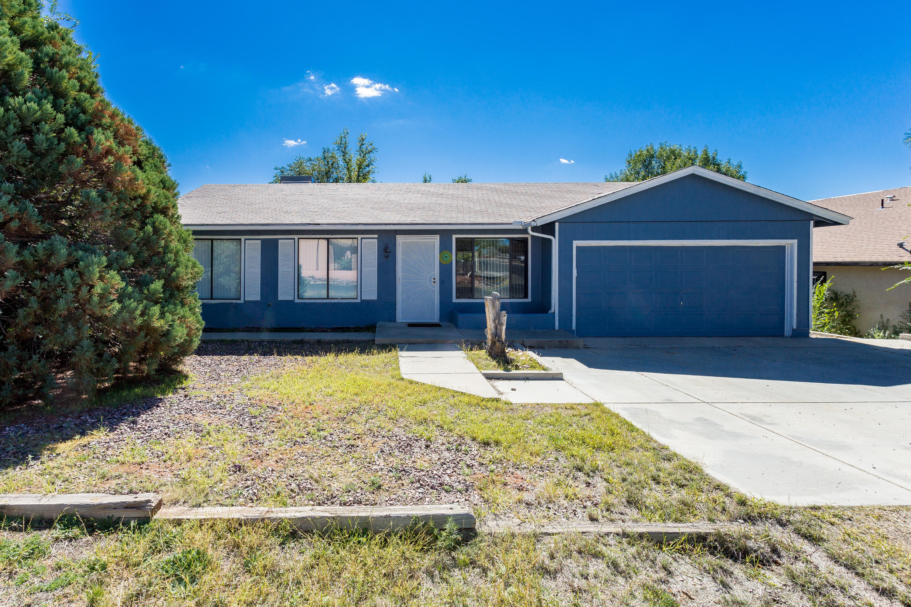 7115 East Silverlode Drive Prescott Valley, AZ 86314 - Photo 1 of 16 Front