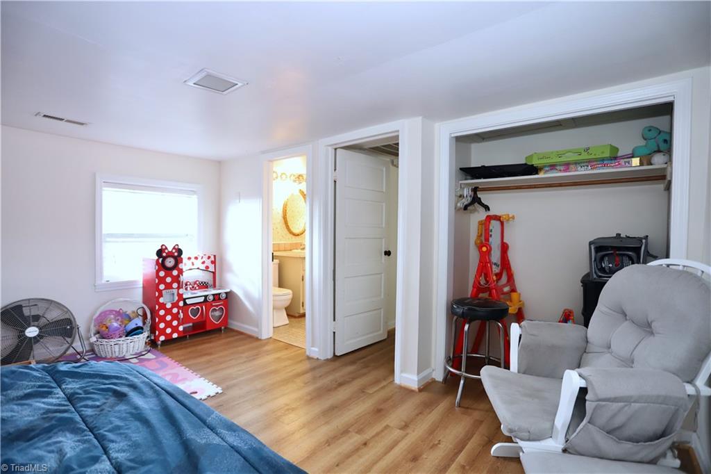 1419 Altamahaw Union Ridge Road Burlington, NC 27217 - Photo 20 of 32 Gallery Image 20
