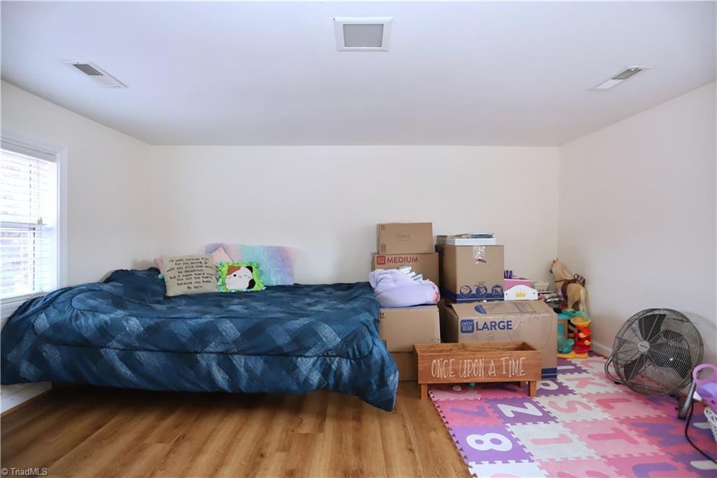 1419 Altamahaw Union Ridge Road Burlington, NC 27217 - Photo 21 of 32 Gallery Image 21