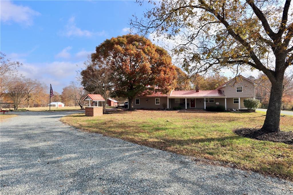 1419 Altamahaw Union Ridge Road Burlington, NC 27217 - Photo 31 of 32 Gallery Image 31
