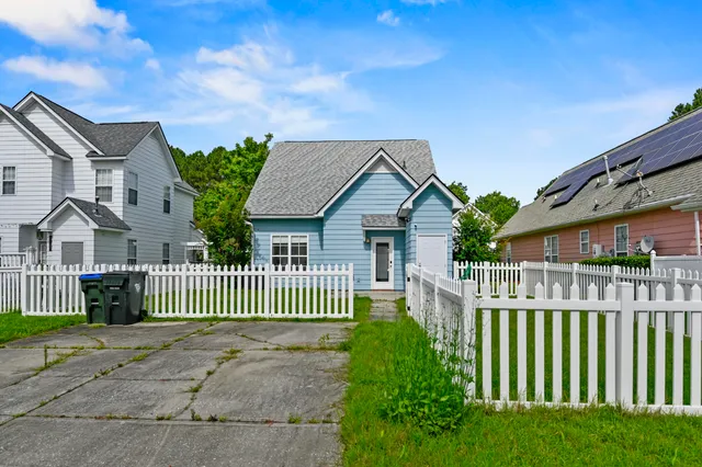 $2,000 | 307 Pimpernel Street, Summerville, SC 29483