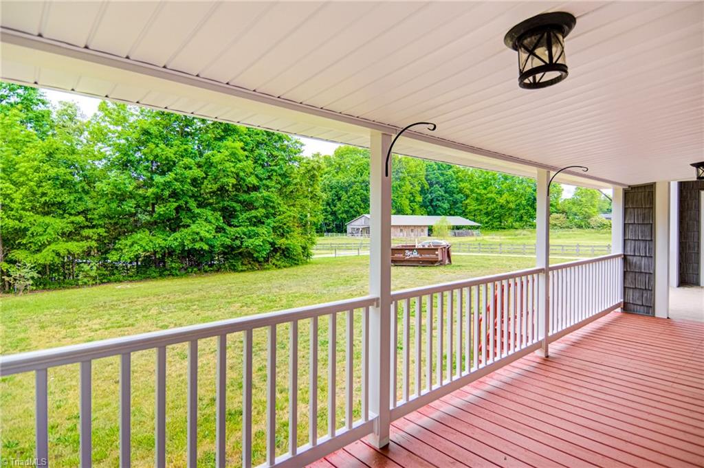 337 Chestnut Grove Church Road Lexington, NC 27295 - Photo 4 of 27 Gallery Image 4