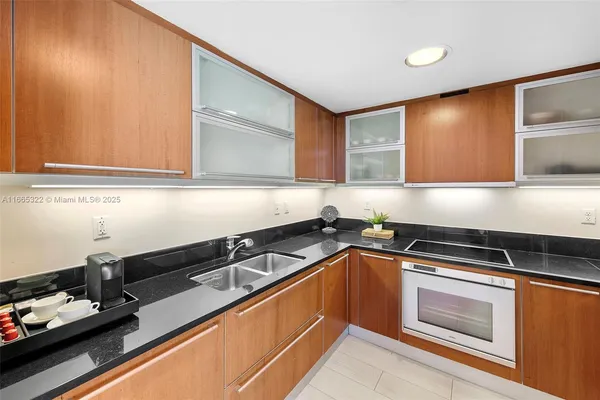 $15,500 | 101 20th Street, Unit 2604, Miami Beach, FL 33139