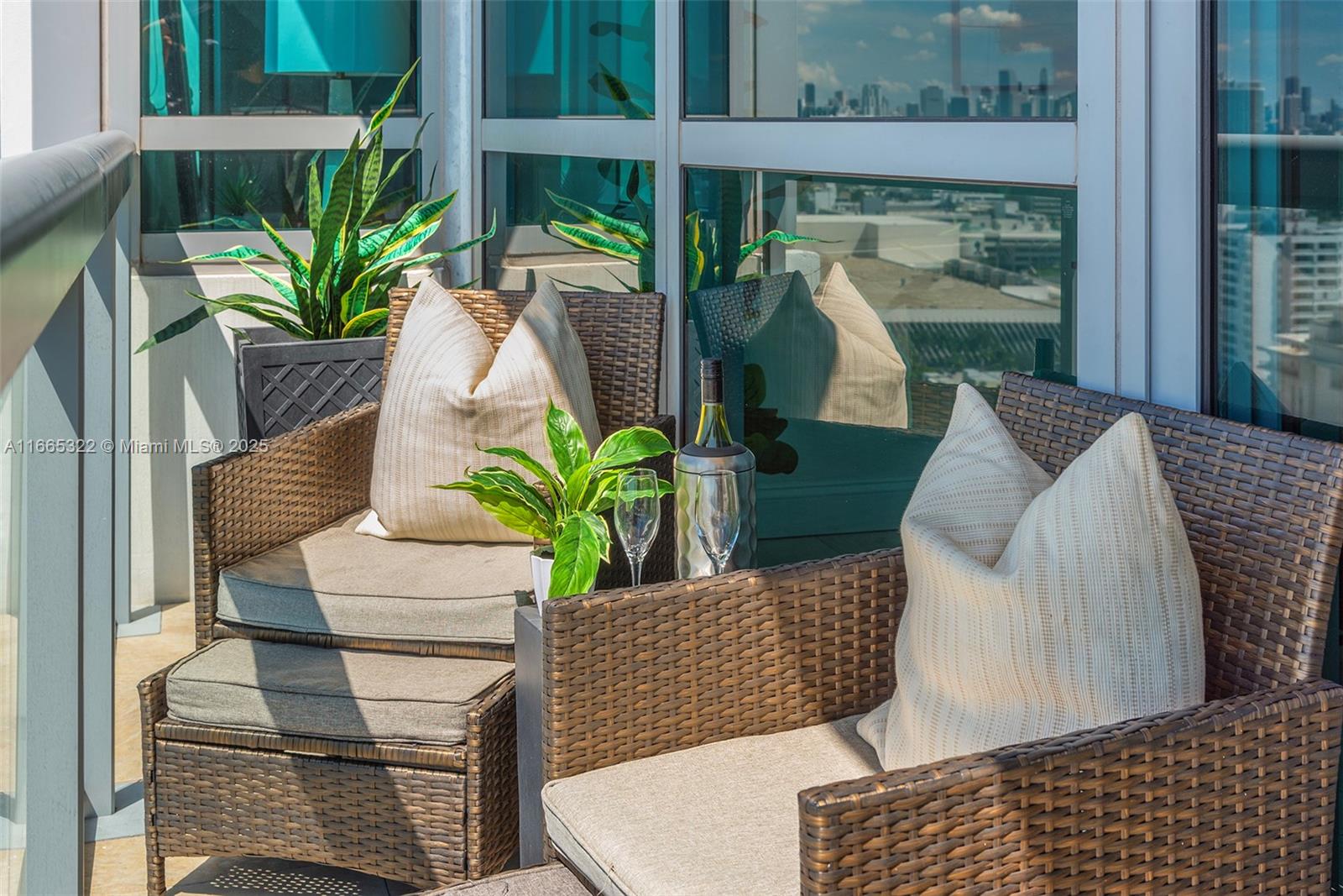 101 20th Street, Unit 2604 Miami Beach, FL 33139 - Photo 25 of 27 a view of balcony with furniture