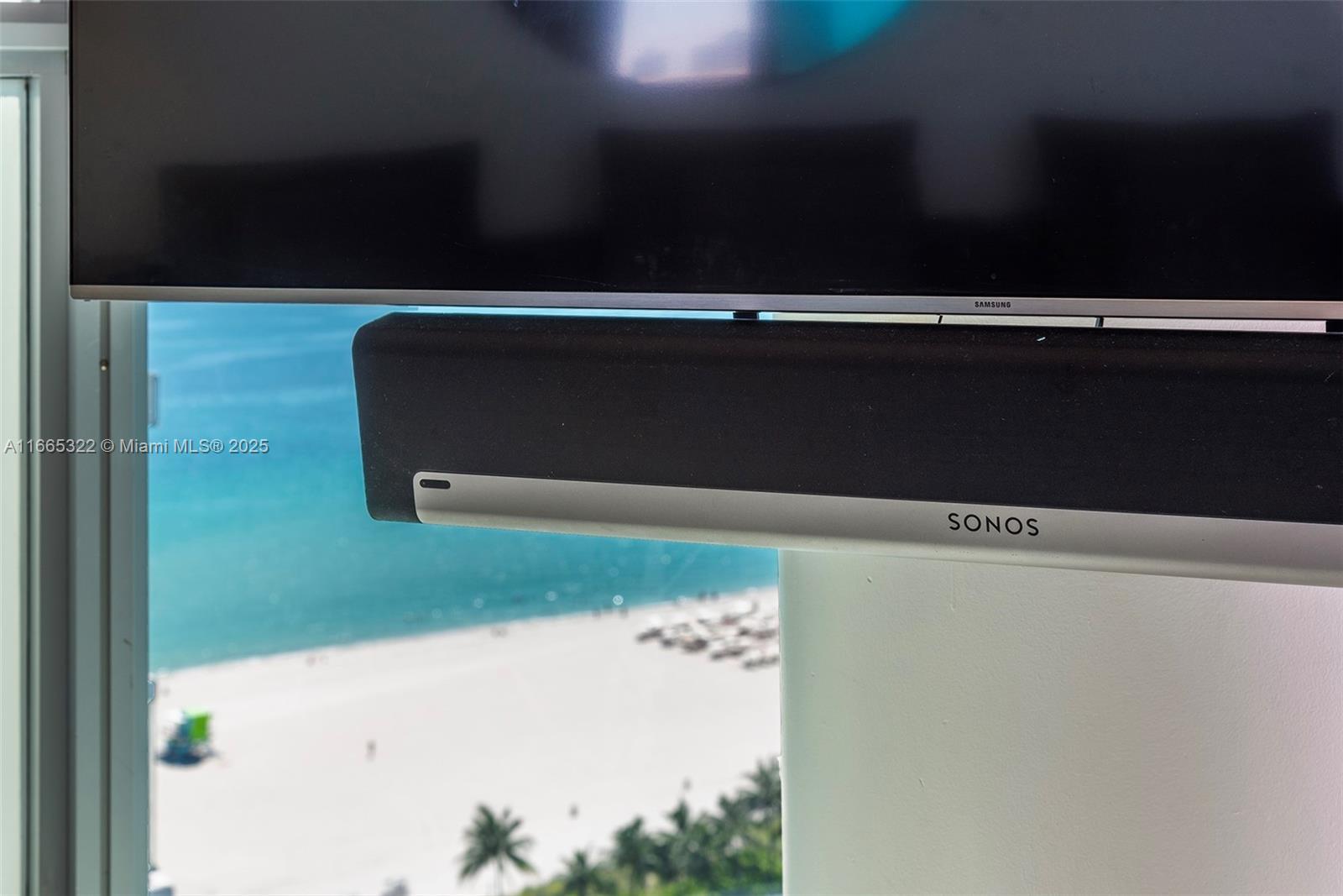 101 20th Street, Unit 2604 Miami Beach, FL 33139 - Photo 3 of 27 a close up of a mirror